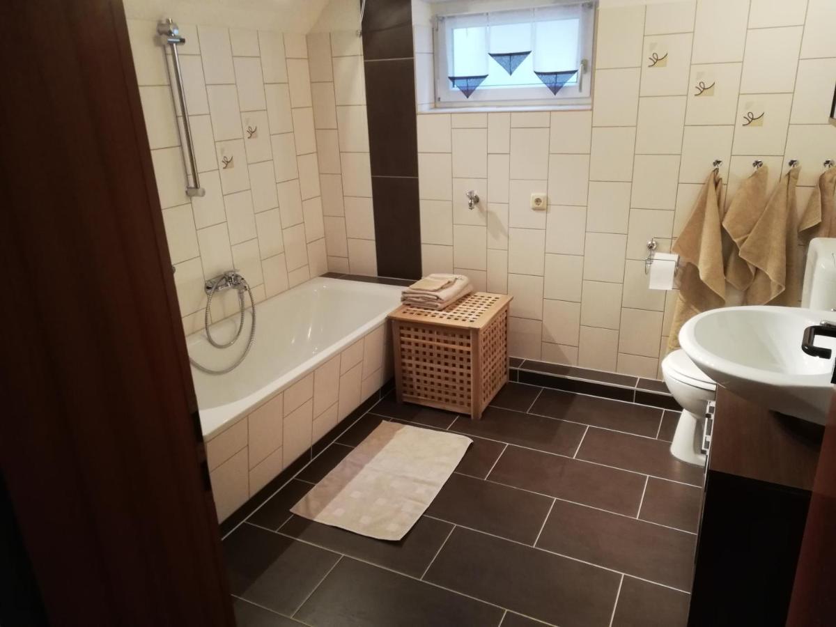 Ferienwohnung Haehnert シュヴァルツェンベルク エクステリア 写真